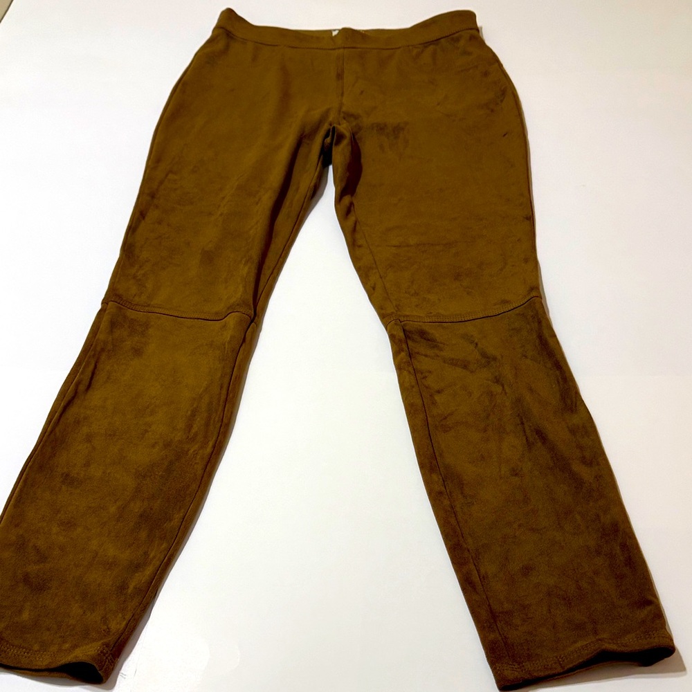 Maxi Studio Suede Pants